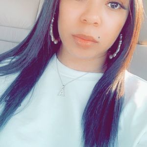 Meet your Posher, Alexandra